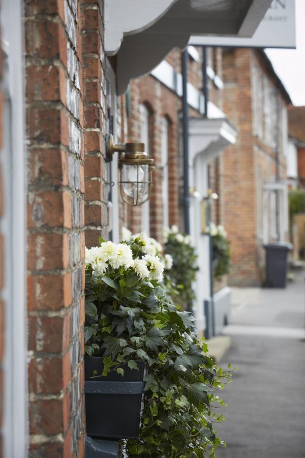 Hotel Bel&The Dragon-Kingsclere Exterior foto